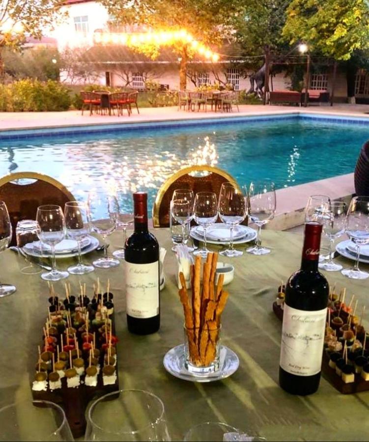 Chabiant Guesthouse Chateau Monolit Ikinci Yeniyol Экстерьер фото