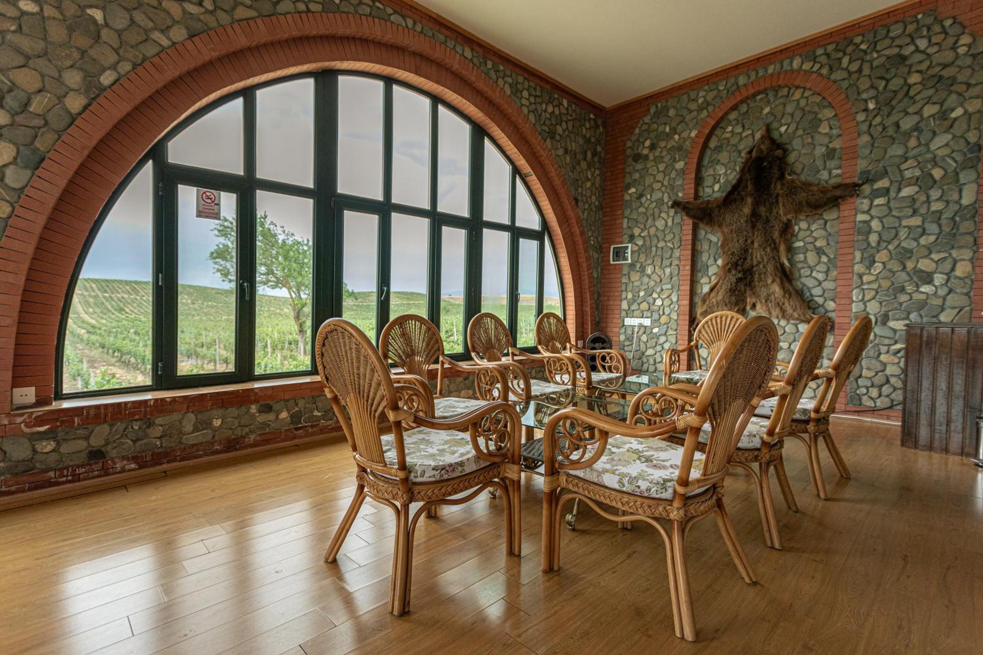 Chabiant Guesthouse Chateau Monolit Ikinci Yeniyol Экстерьер фото